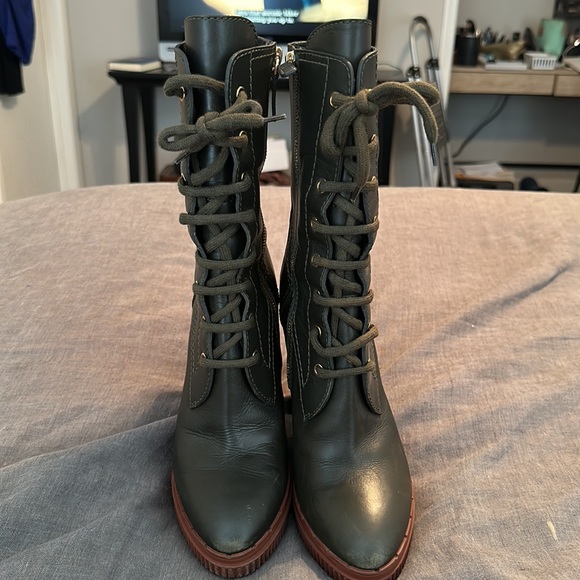EUC Tod’s Lace-Up Leather Platform Boot Forest Green Size 38 - Picture 3 of 9